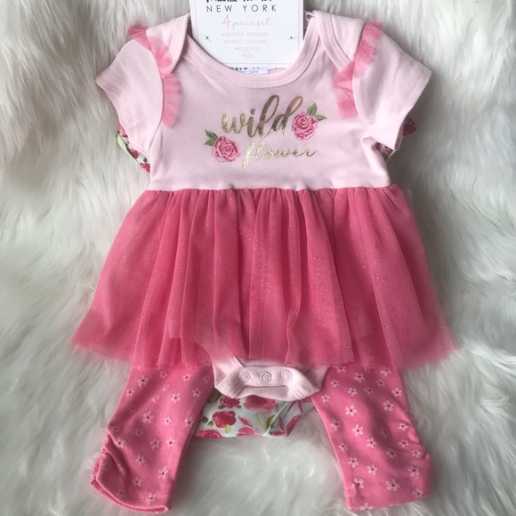 Nicole Miller Other - HOST PICK...NICOLE MILLER 4-piece set. 6-9 months